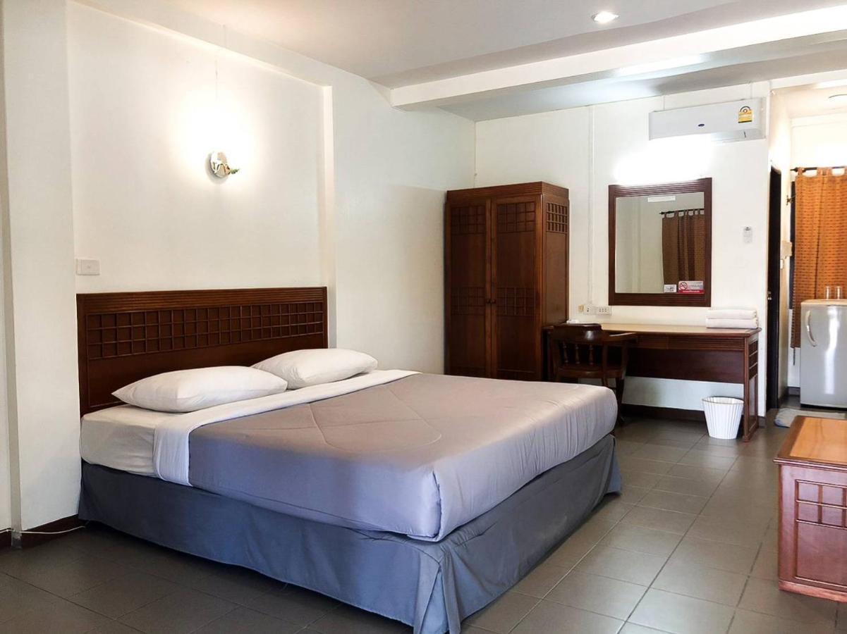 Suansin Garden Hotel โรงแรมสวนสินการ์เด้น Так Экстерьер фото